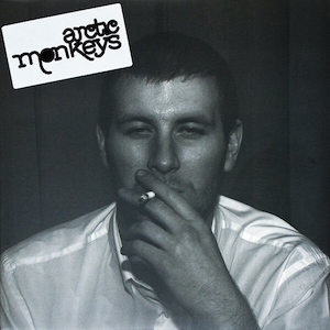 Plattencover der Arctic Monkeys LP Whatever People Say I Am, That's What I'm Not.